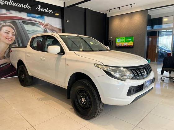 MITSUBISHI L200 TRITON 2.4 16V TURBO DIESEL SPORT GL CD 4P 4X4 MANUAL